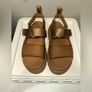 Ugg Platform Sandals!
